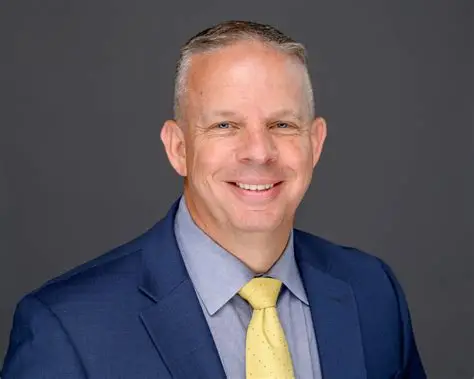 Dr.-Scott-Woolstenhulme.webp