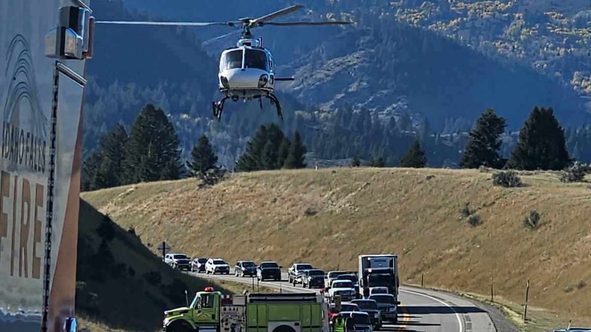 LIFEFLIGHT-1BROkC.jpg