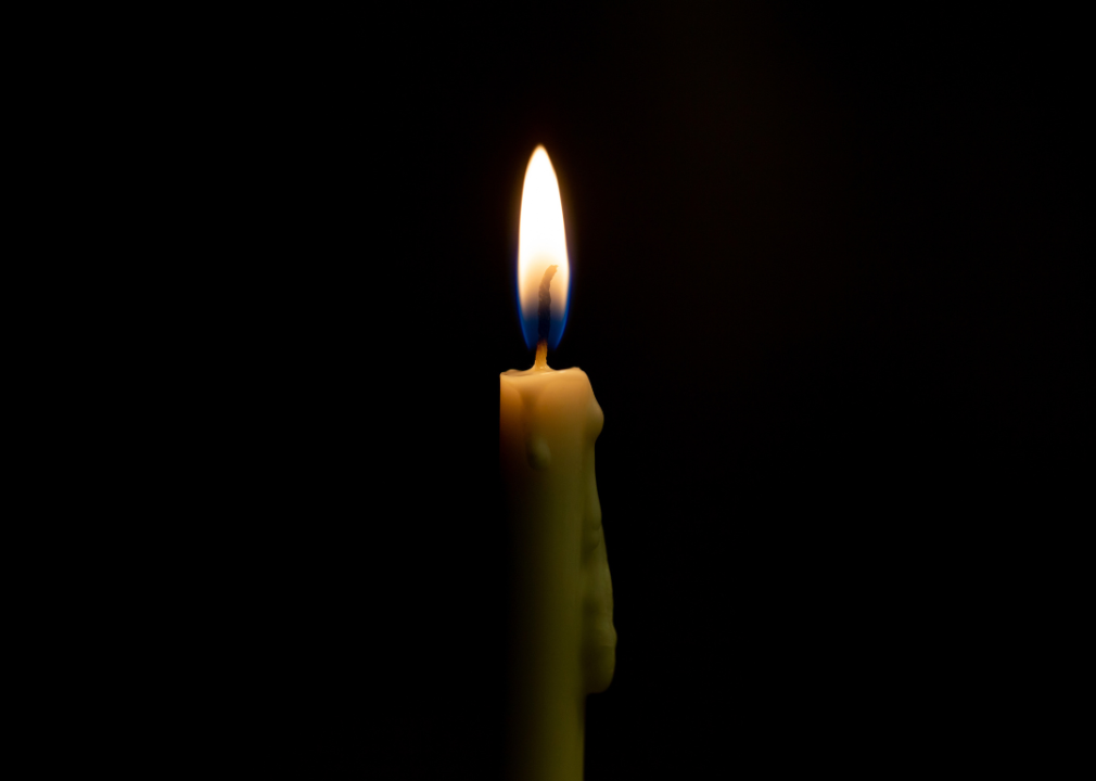 tmp-candle-vigil-lead-new_0-MdqXBn.png