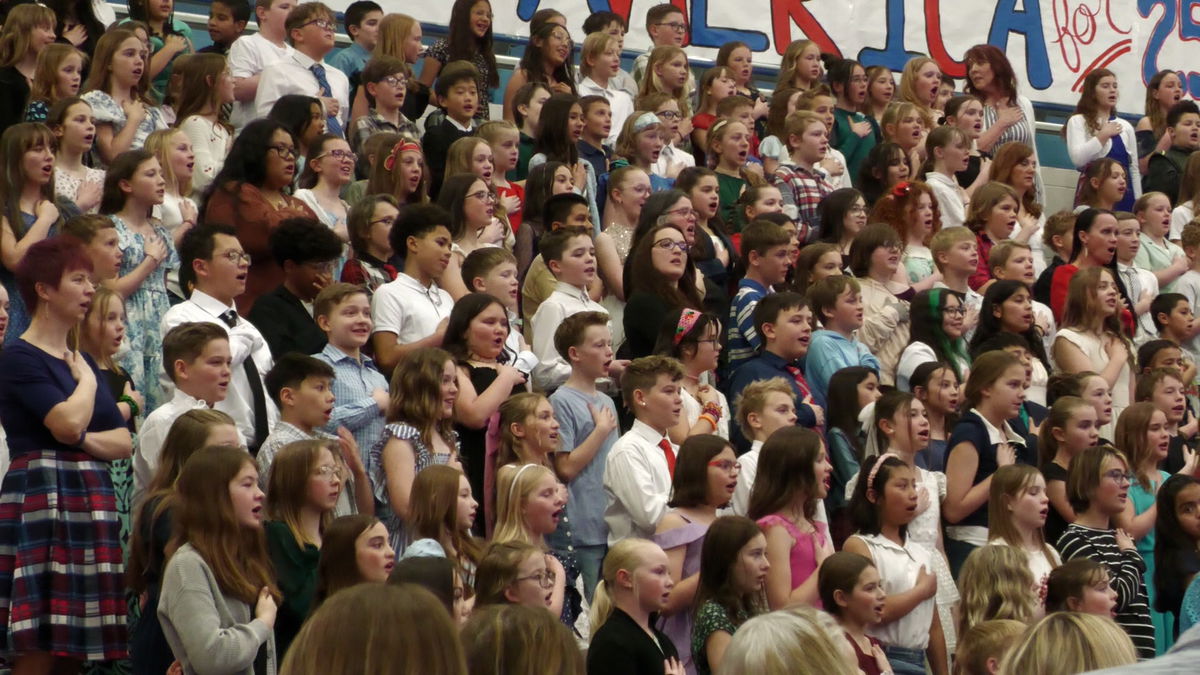 5th-Grade-Patriotic-Program-8sHPHt.jpg