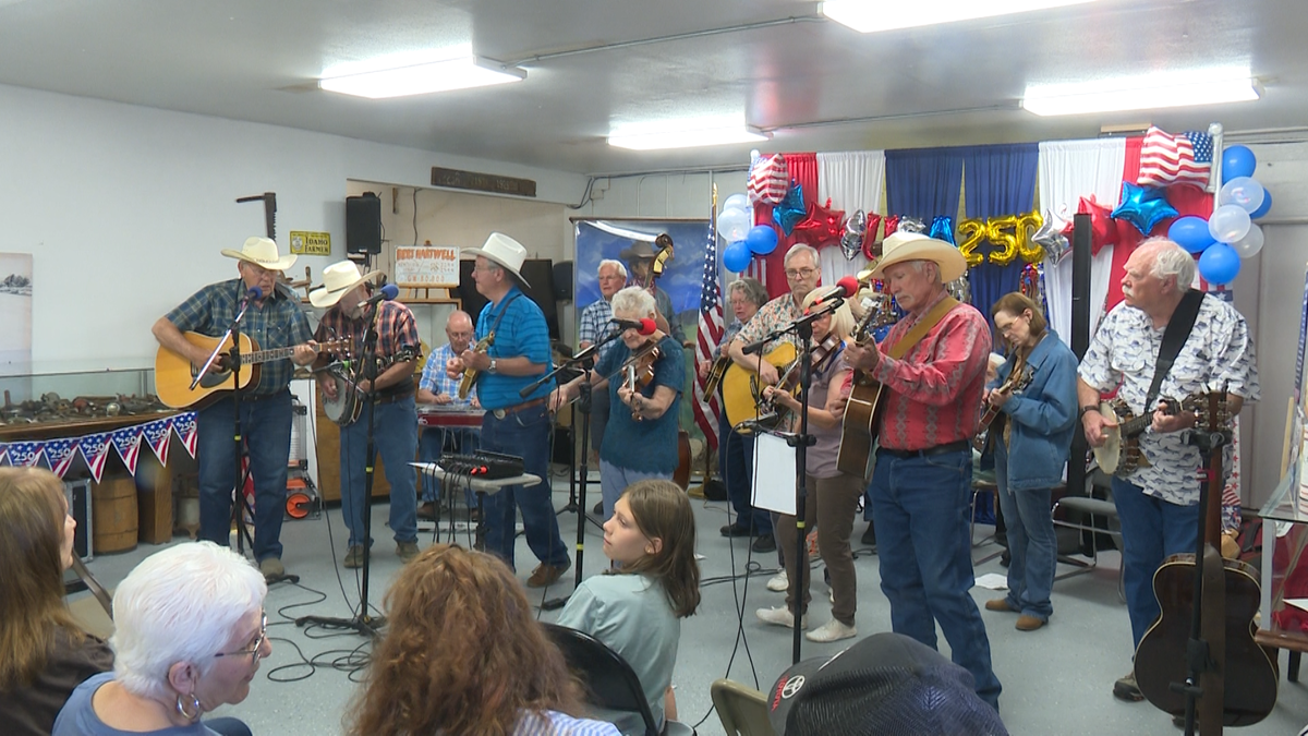 9P-OLD-TIME-FIDDLERS-PKG.00_00_09_23.Still001-ALZKP6.png
