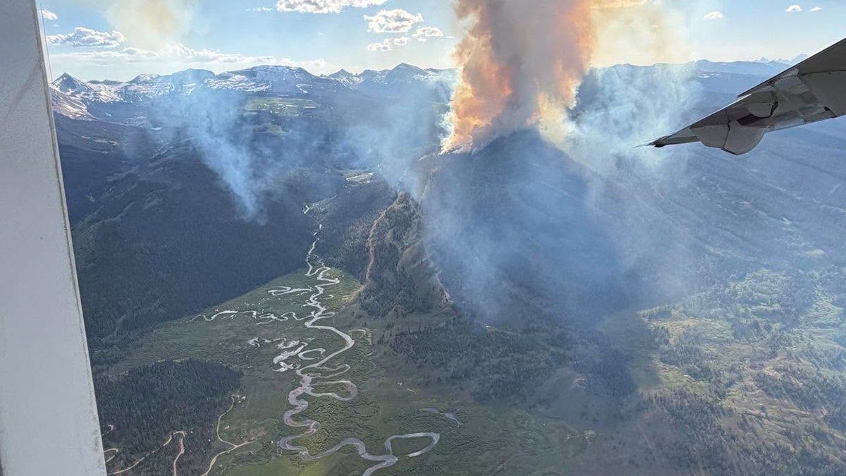 Kinky-Creek-Fire-dEM5Pr.jpg