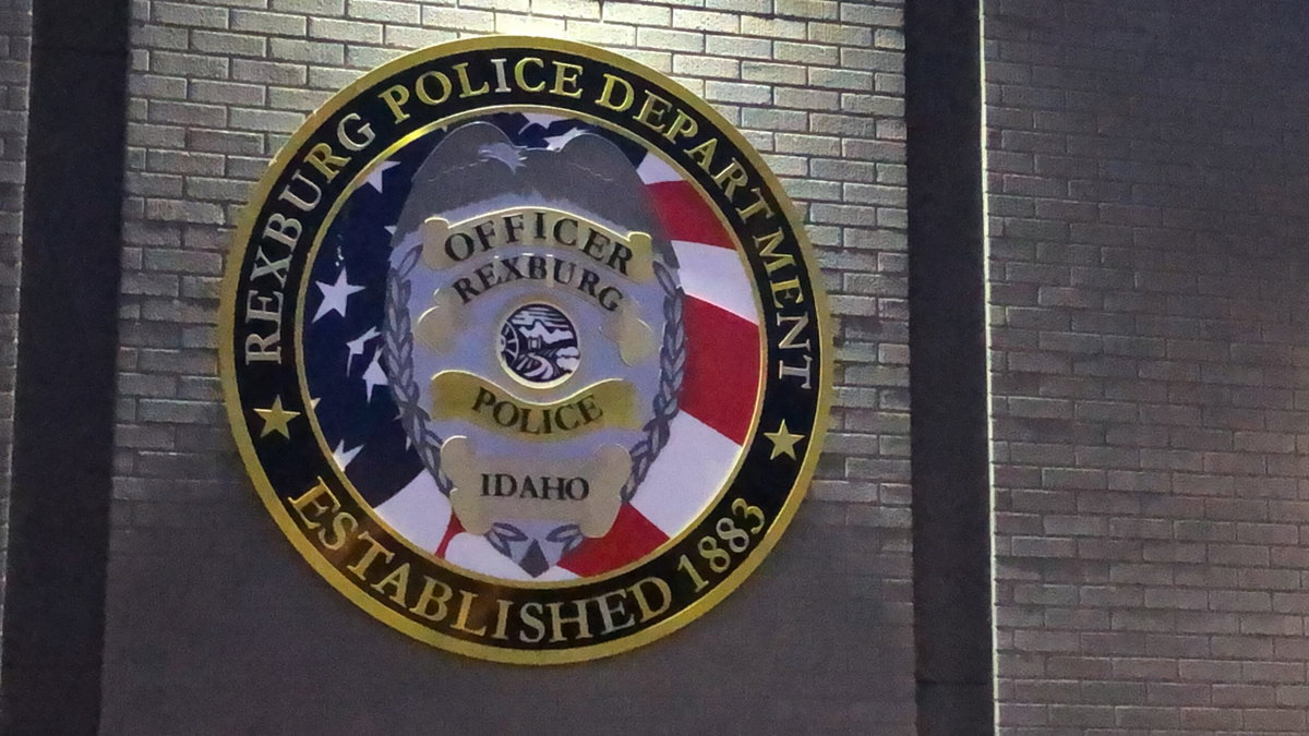 RExburg-Police-Department-logo_sign_seal-scaled-A1zfo7.jpg