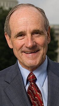 Sen. Risch Reacts to Achilles Airport Encounter