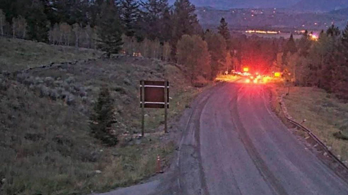 Wyoming-crash-Pxa9Bx.jpg