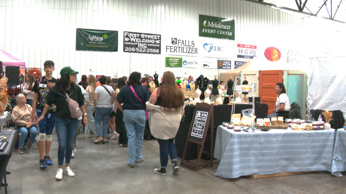 boo-tique-craft-fair-pic-RaPTKg.jpg